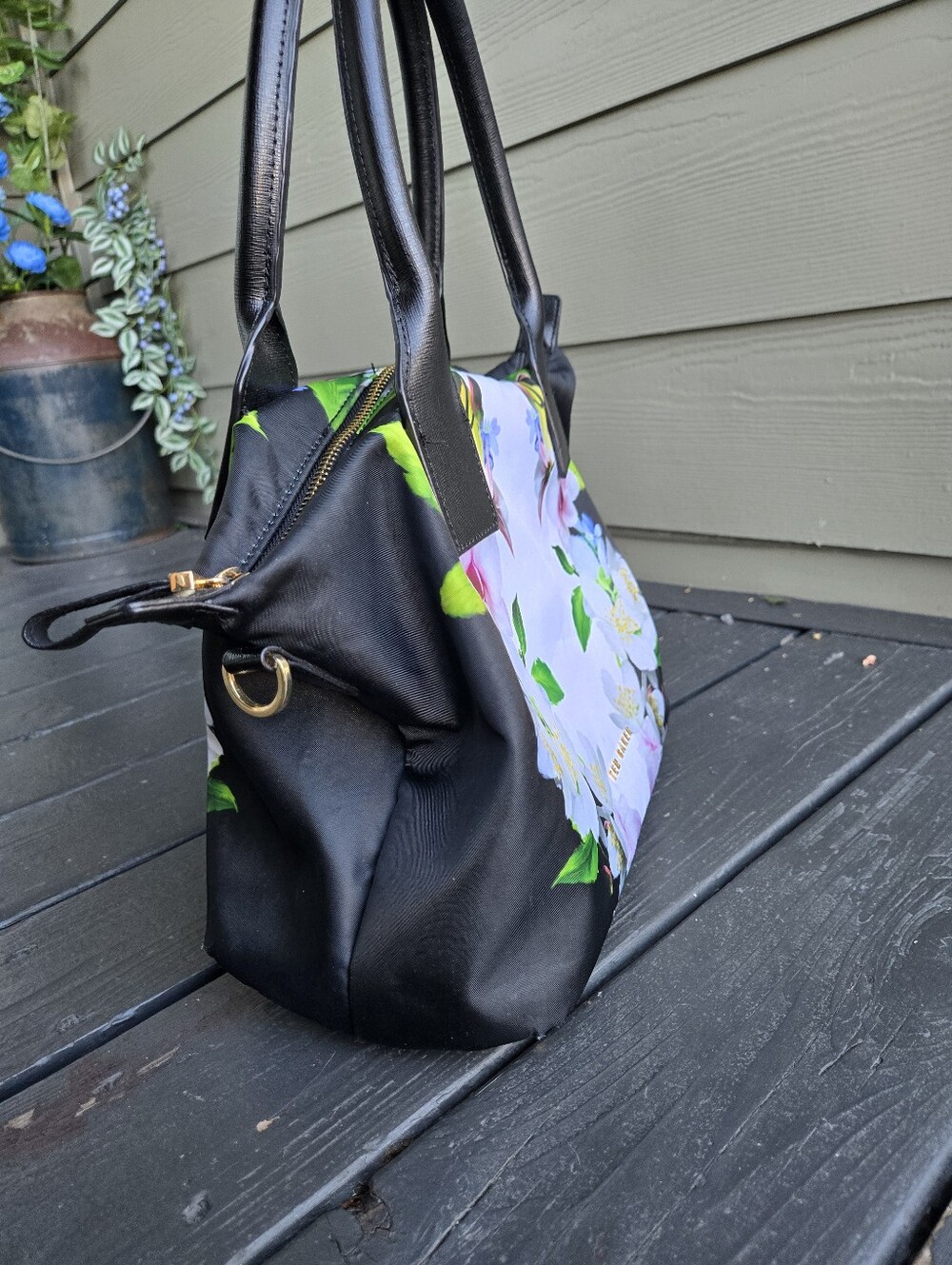 Ted Baker Floral Weekender Bag - Picture 11 of 14